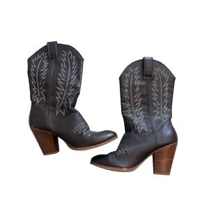 Miranda Lambert Brown Cowboy Boots Sz 7.5 White Stitch 3.5" Heel - Pre-Owned